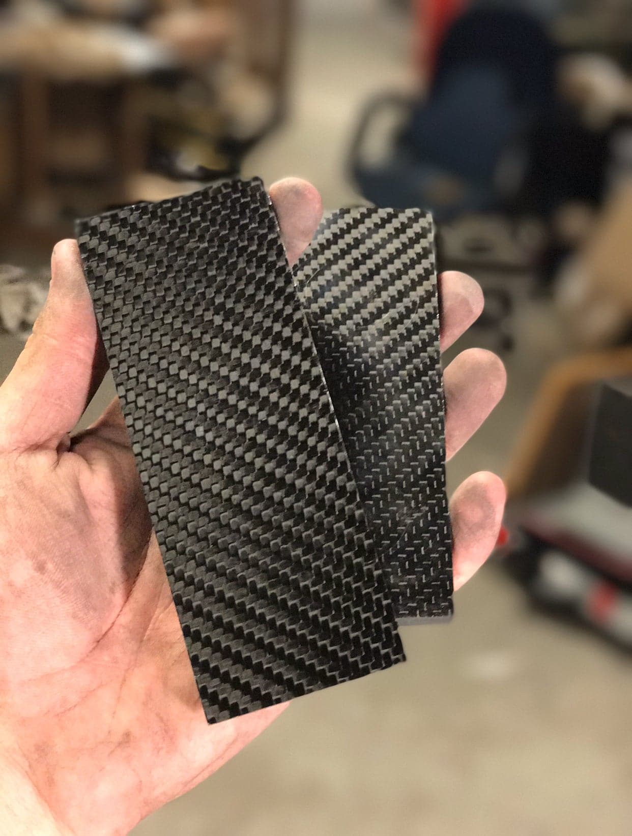 Kolfiberplatta
