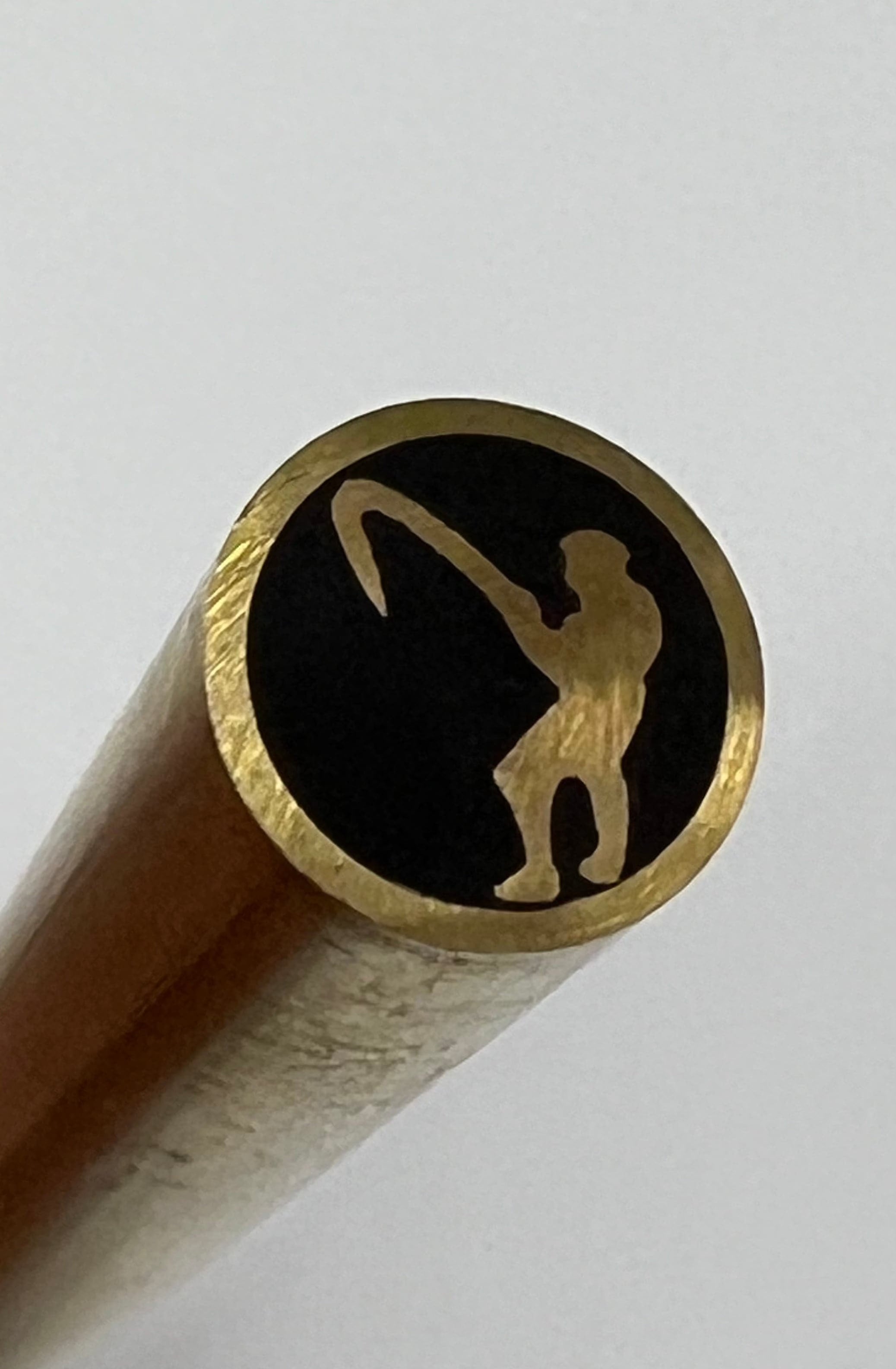 Mosaic pin