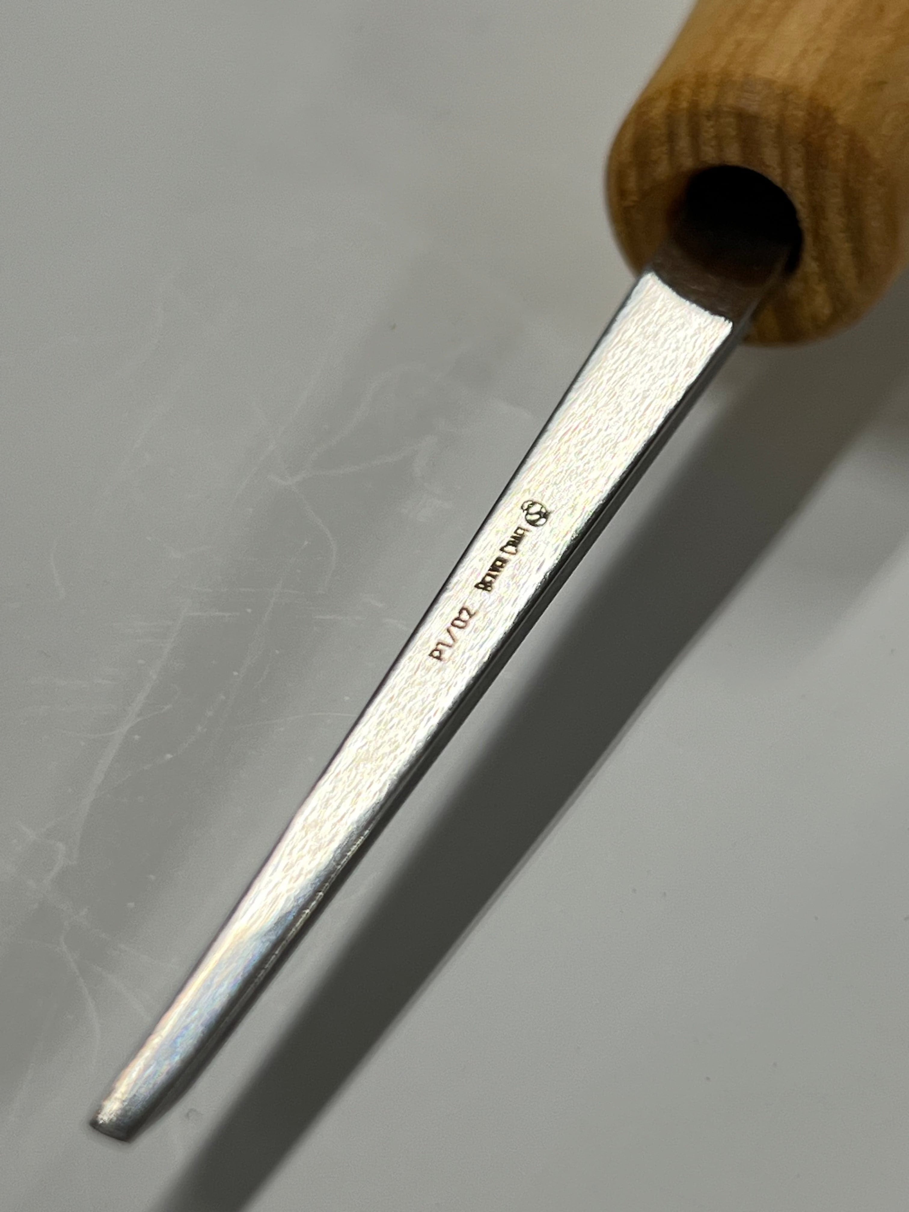 Wood carving iron 75x2mm straight flat chisel P1/02 w/ball handle