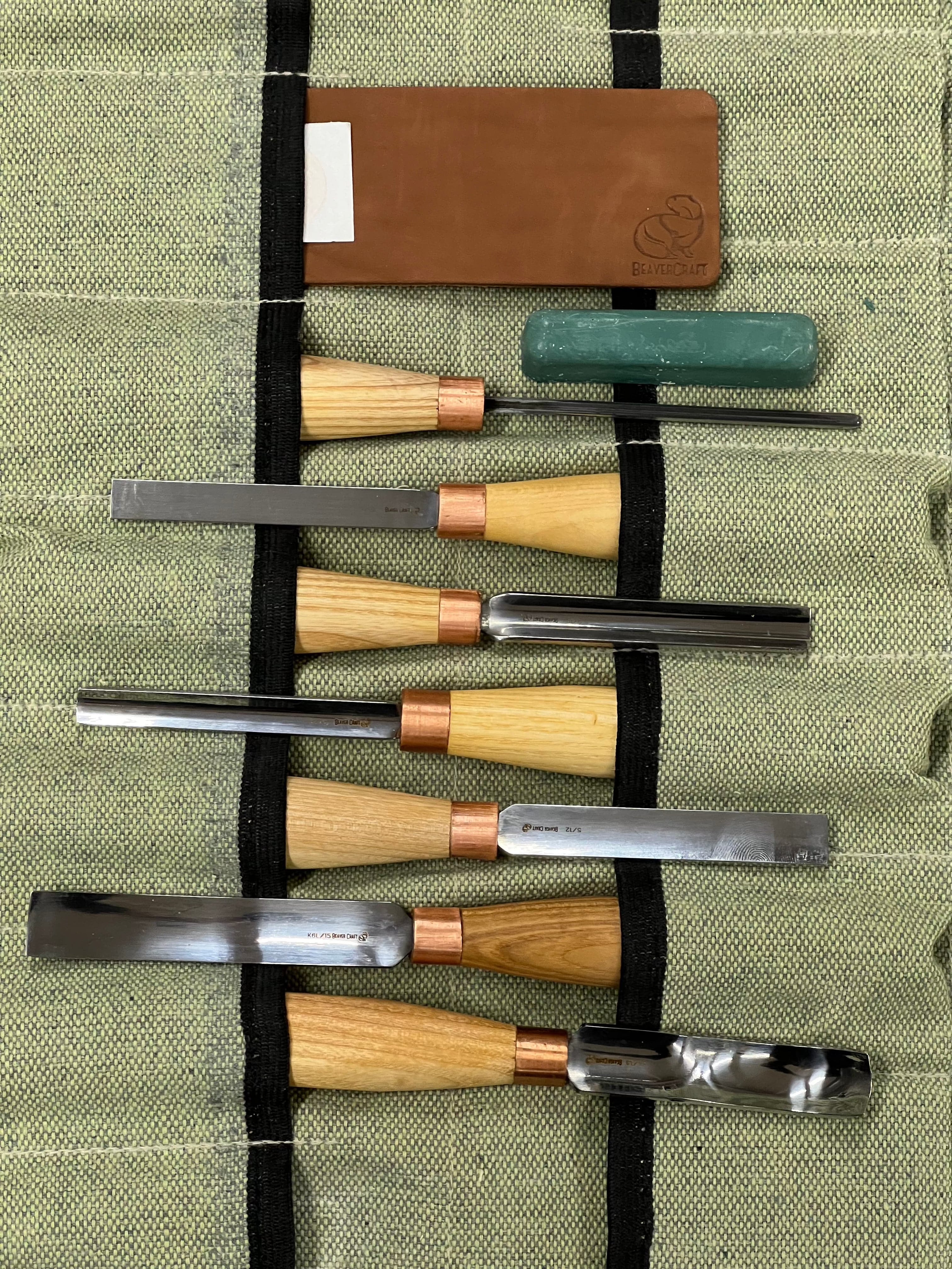 Wood carving iron set SC03 from Beaver Craft 7 irons