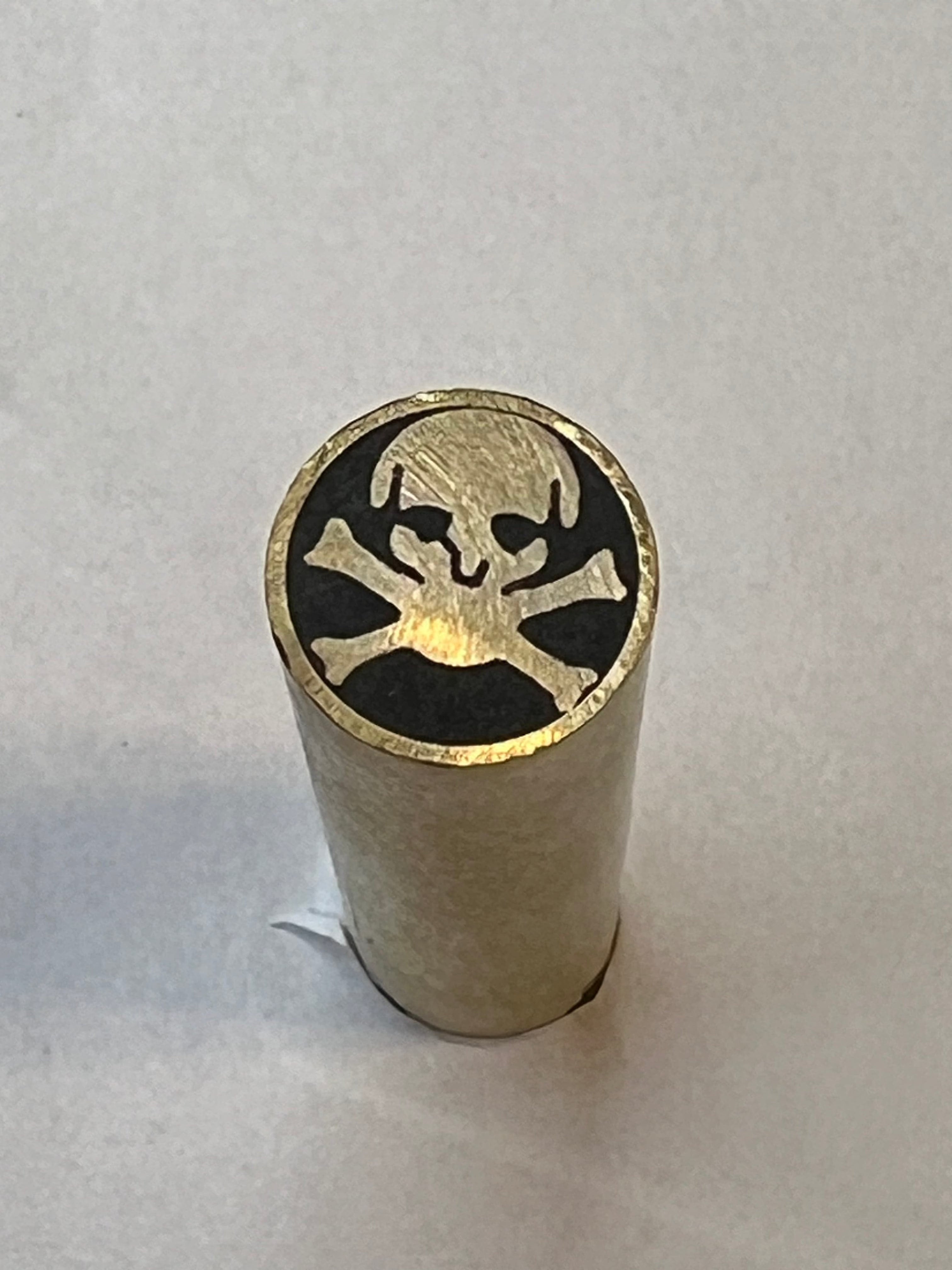 Mosaic pin