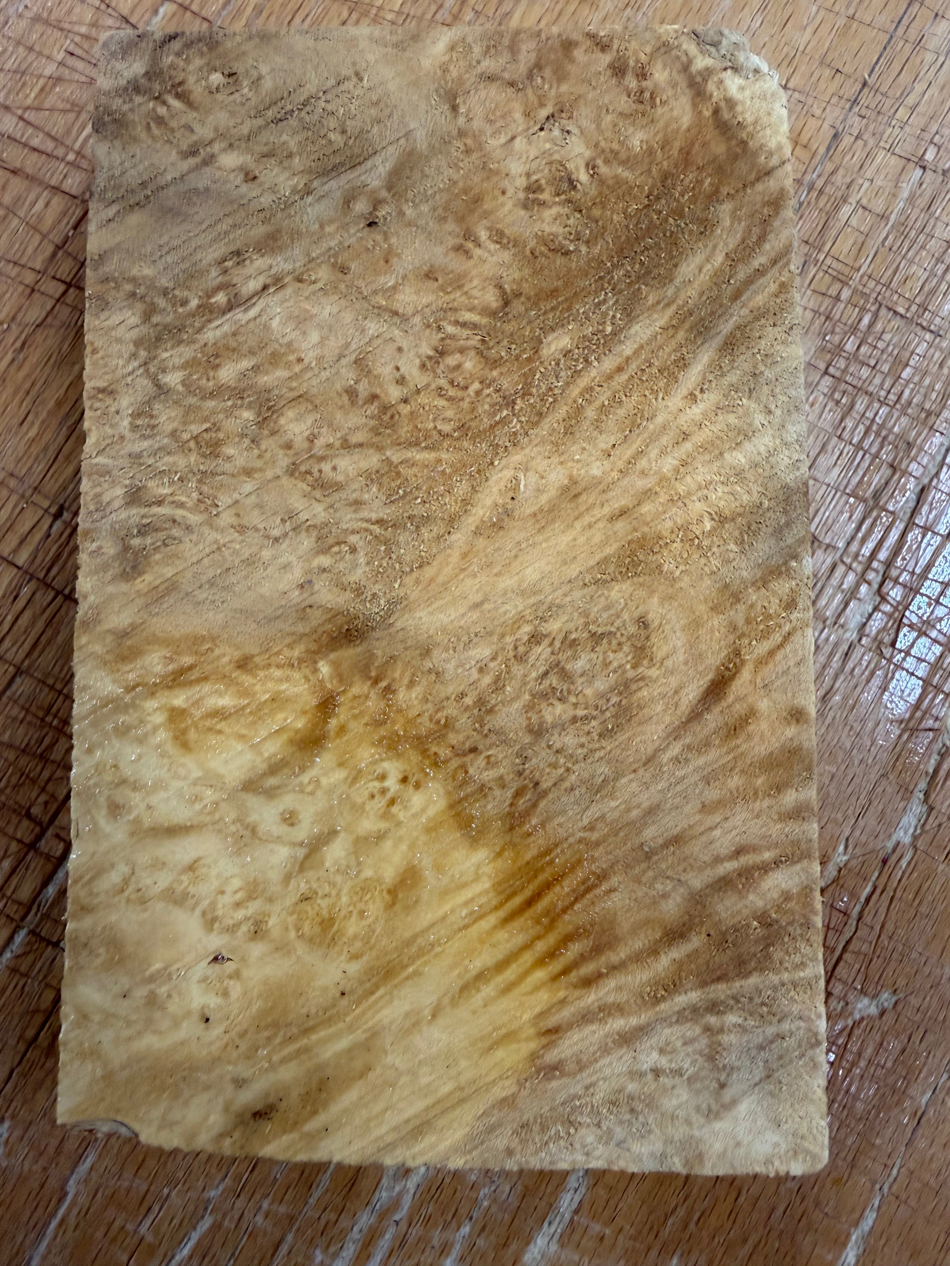 Svart gräshoppablock