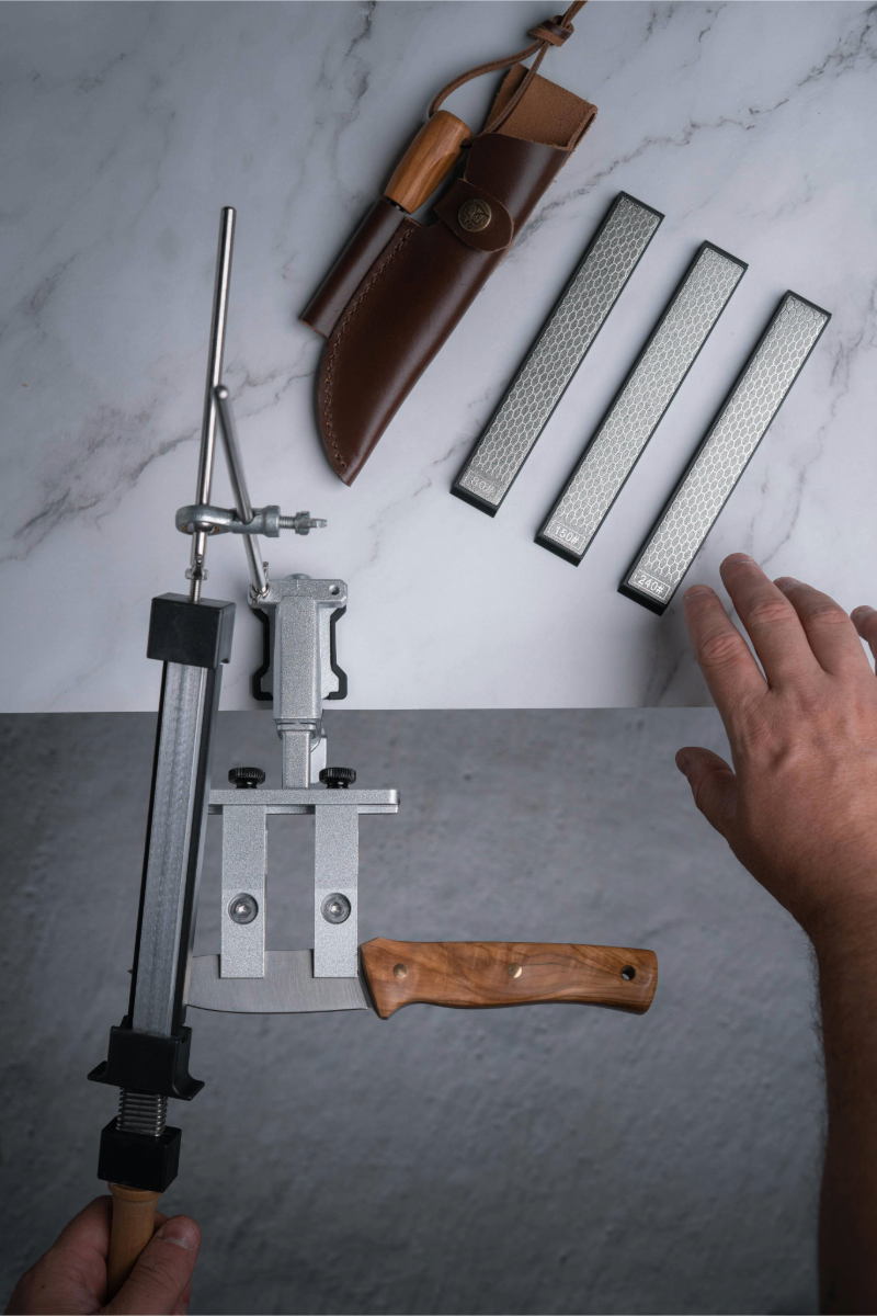 SwiftEdge Cross: Knivslipningssystem med justerbar vinkel och diamantkant