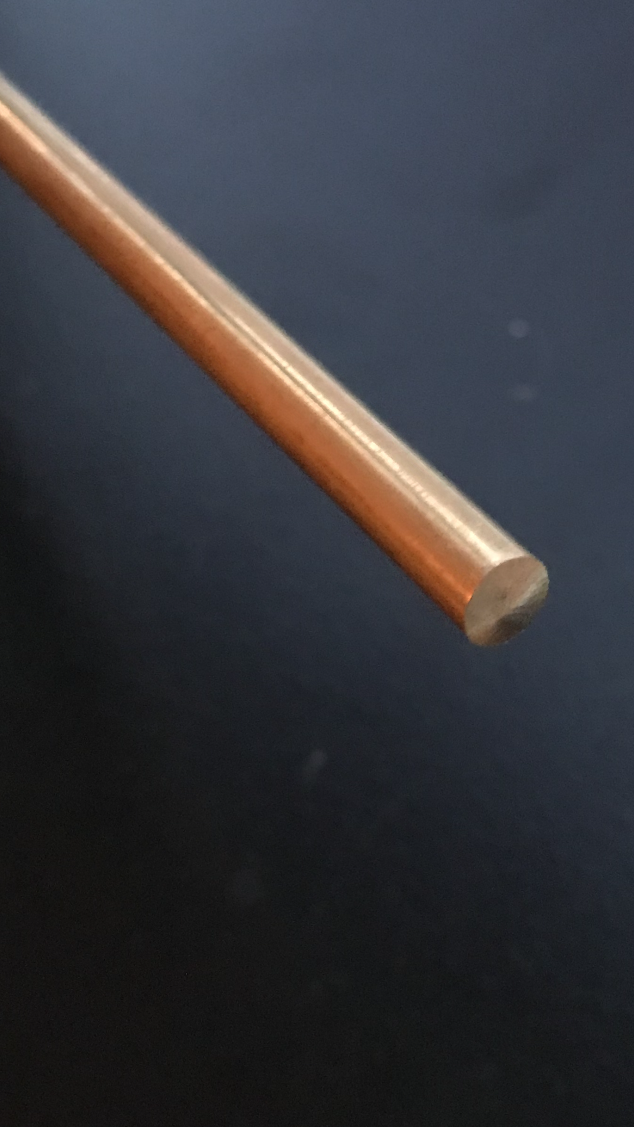 Mässingsstång