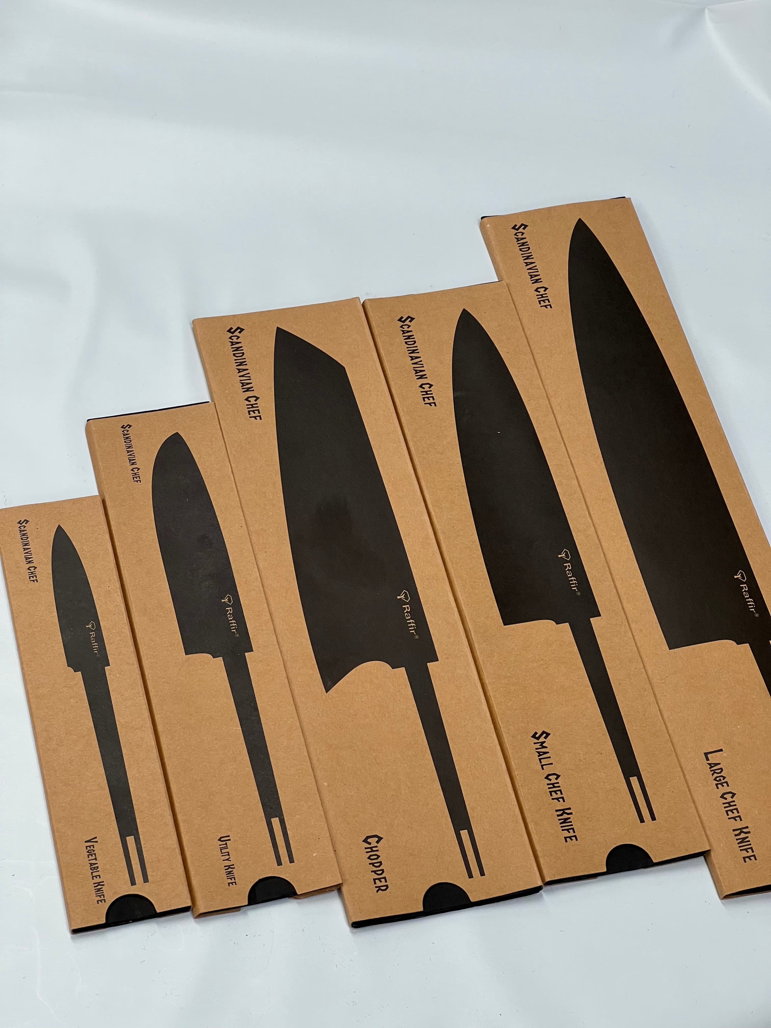 Damask skandinavisk kökskniv