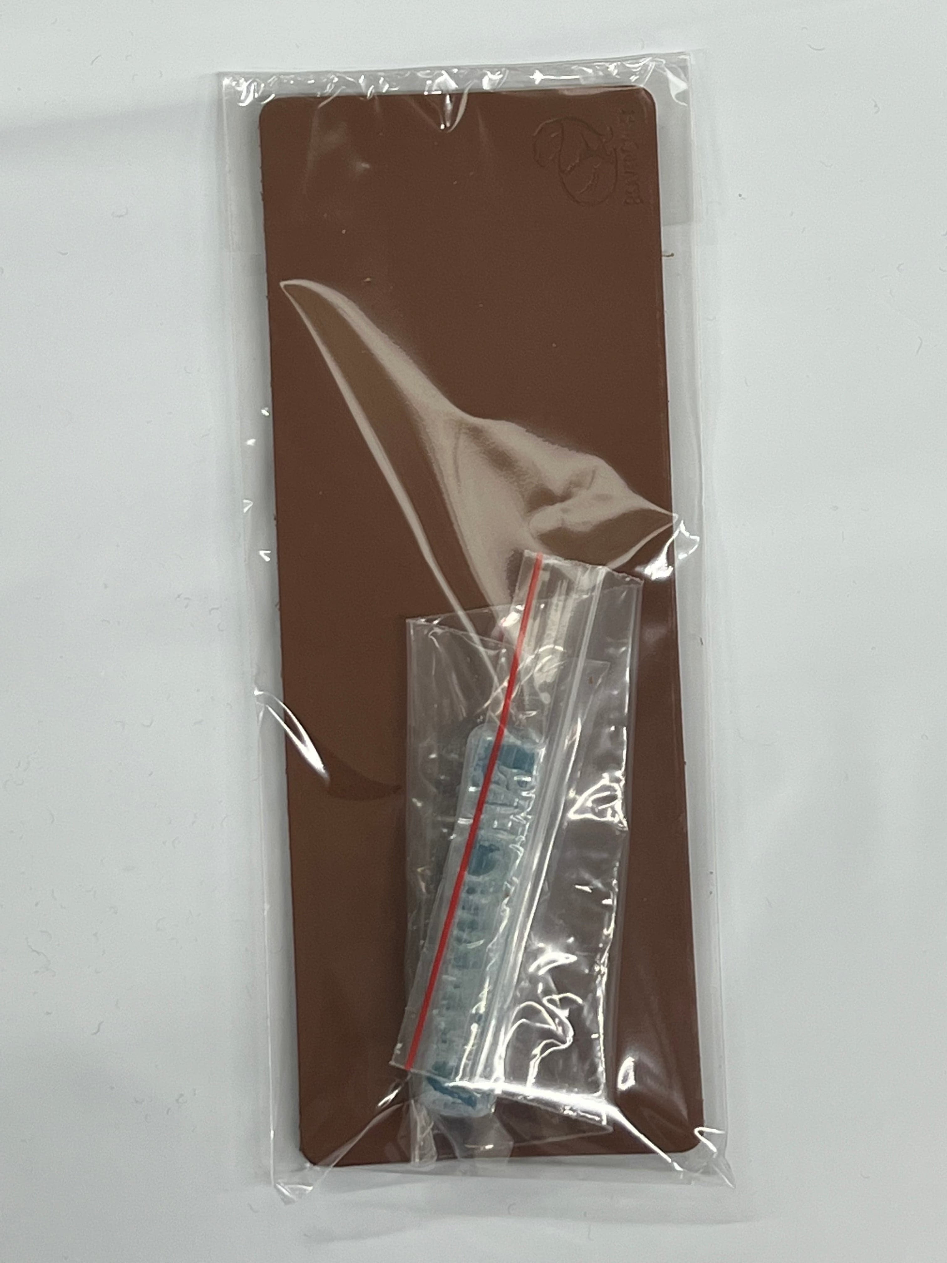 Leather strap 200x75 mm with sanding paste