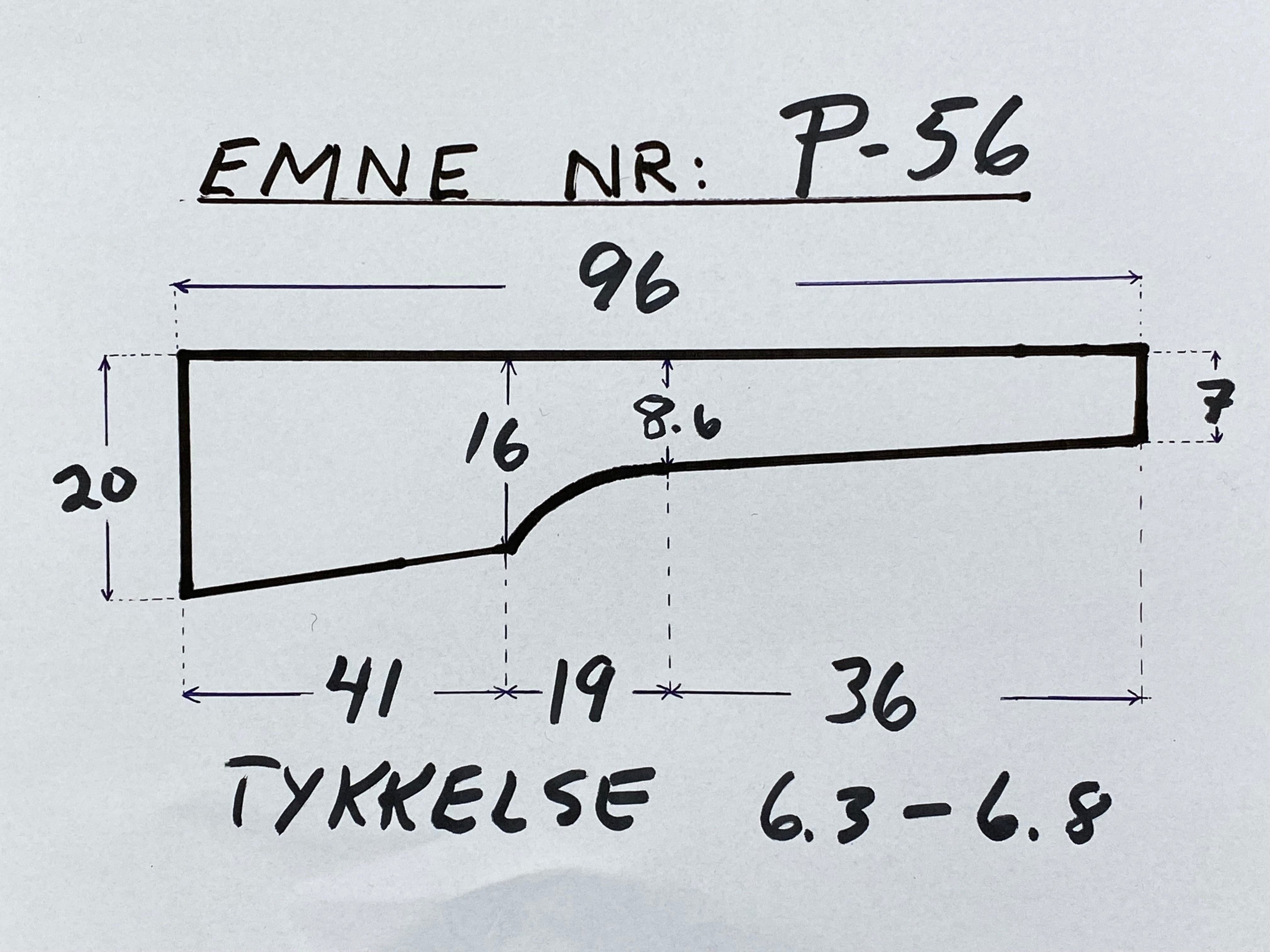 Gevärskolv i turkisk valnöt, klass 3, P-56