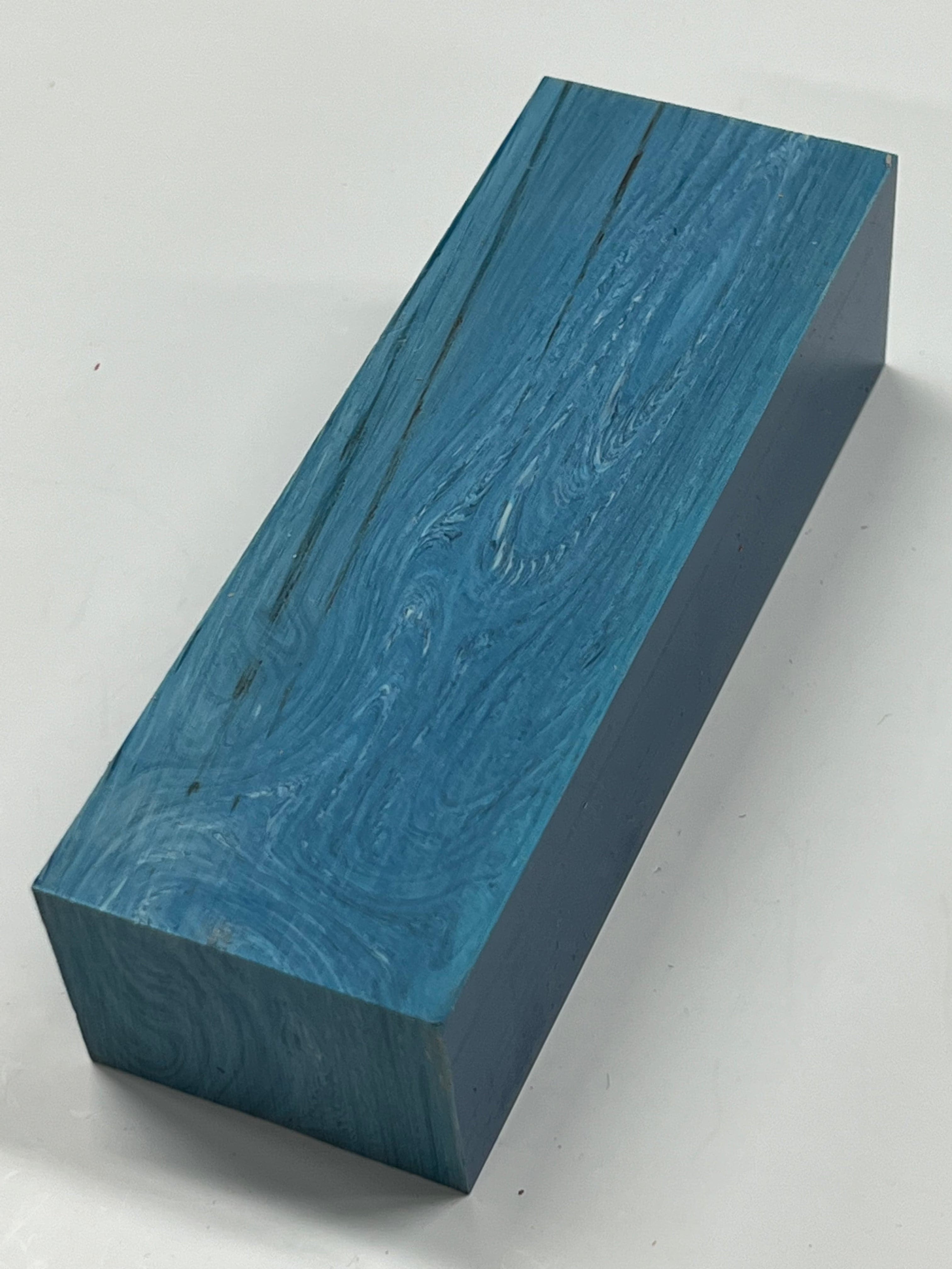 Juma ädelstensblock