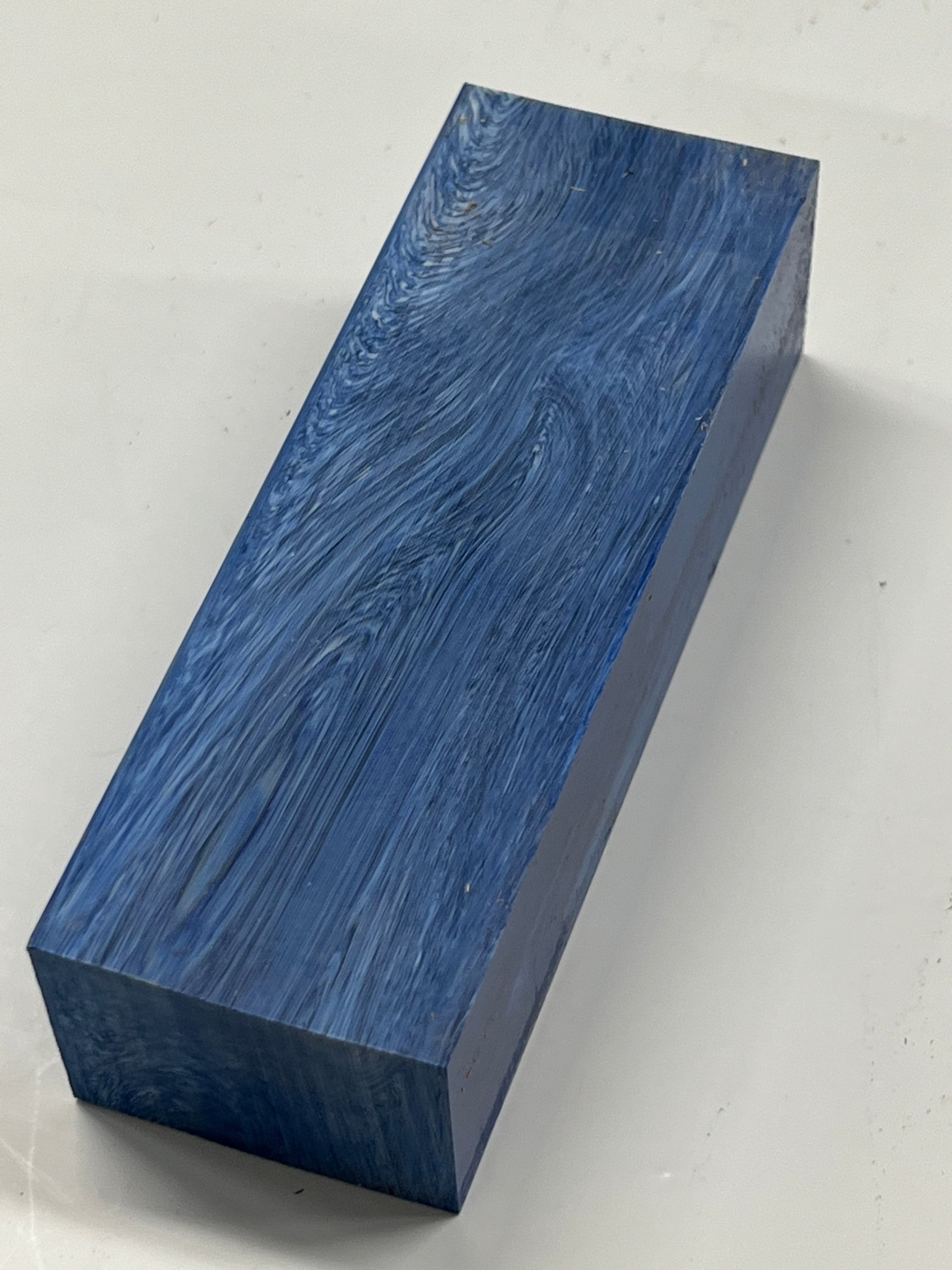 Juma ädelstensblock