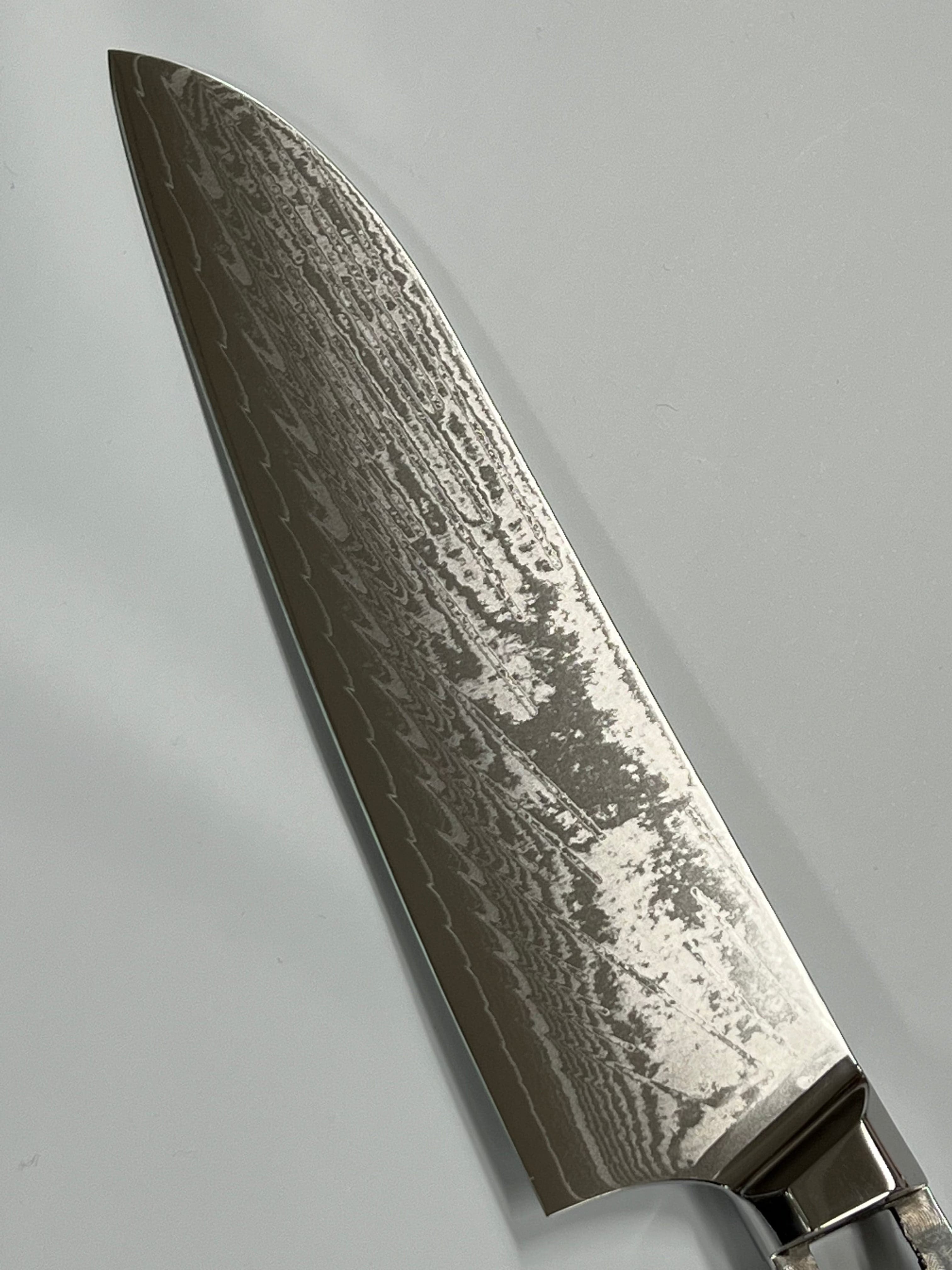 Santoku - AUS10 Damask Chef's knife 8" full tang with sockets