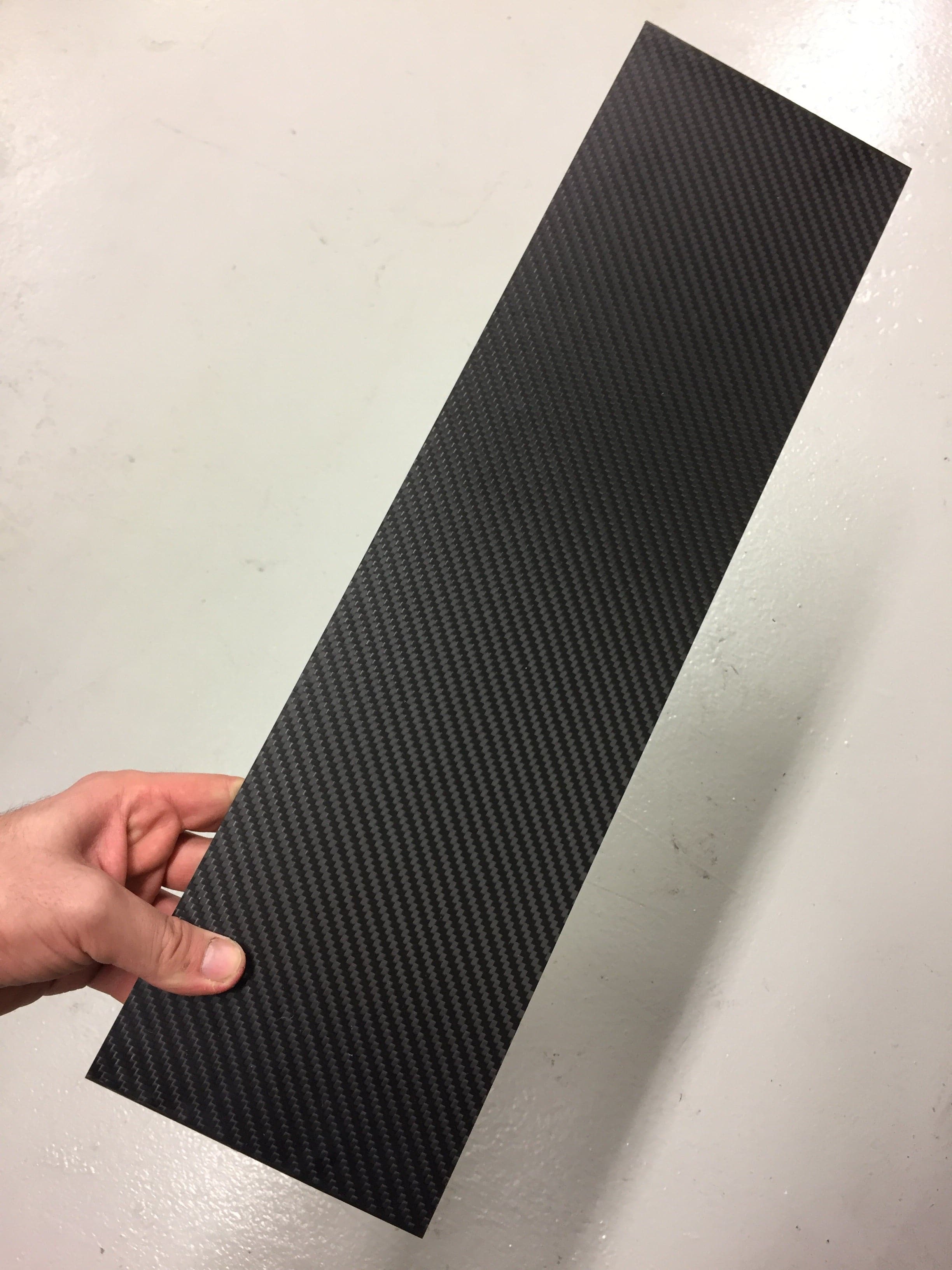 Kolfiberplatta