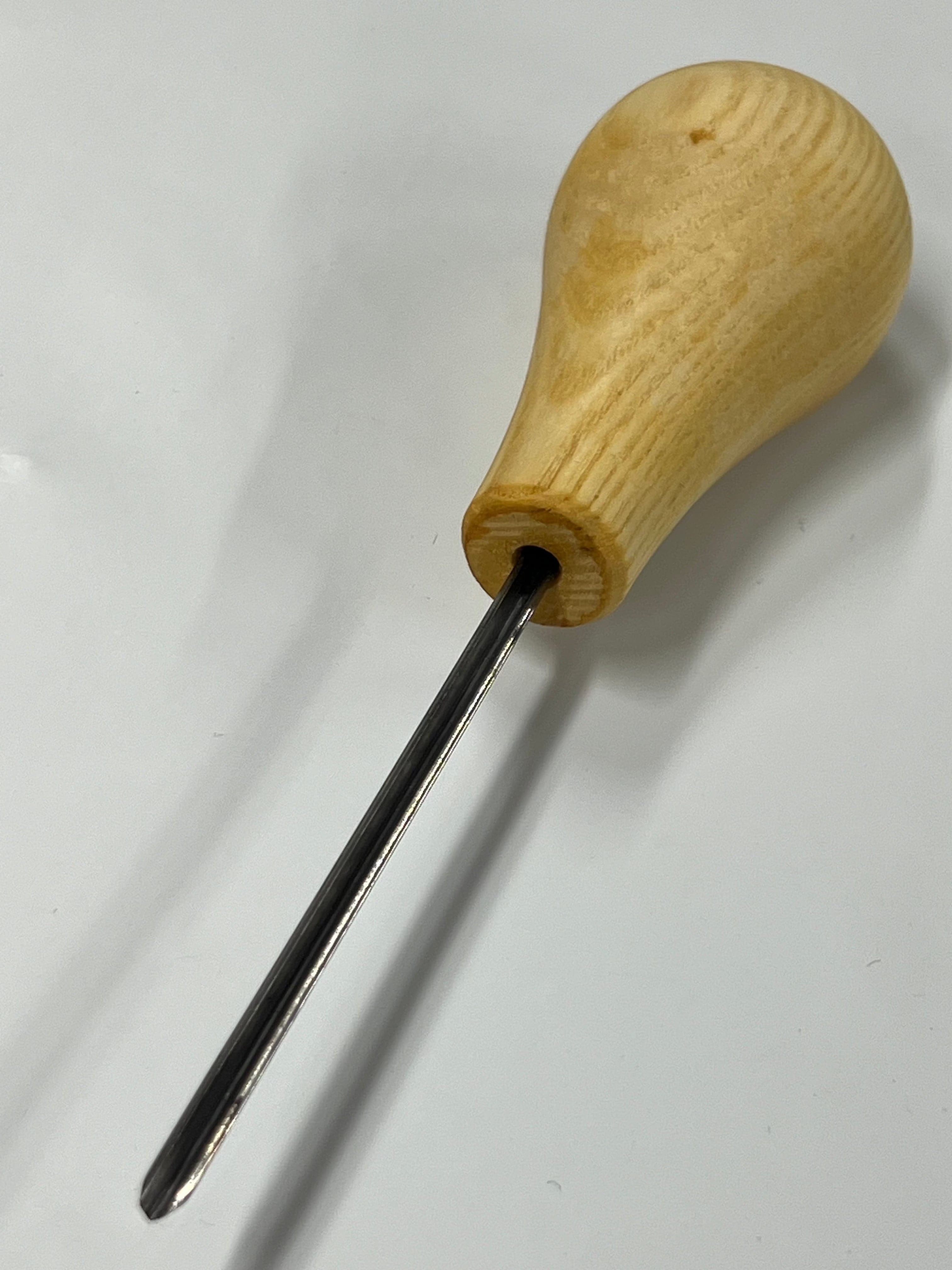 Träsniderijärn 75x2mm rak rundad mejsel P10/02 med kulhandtag