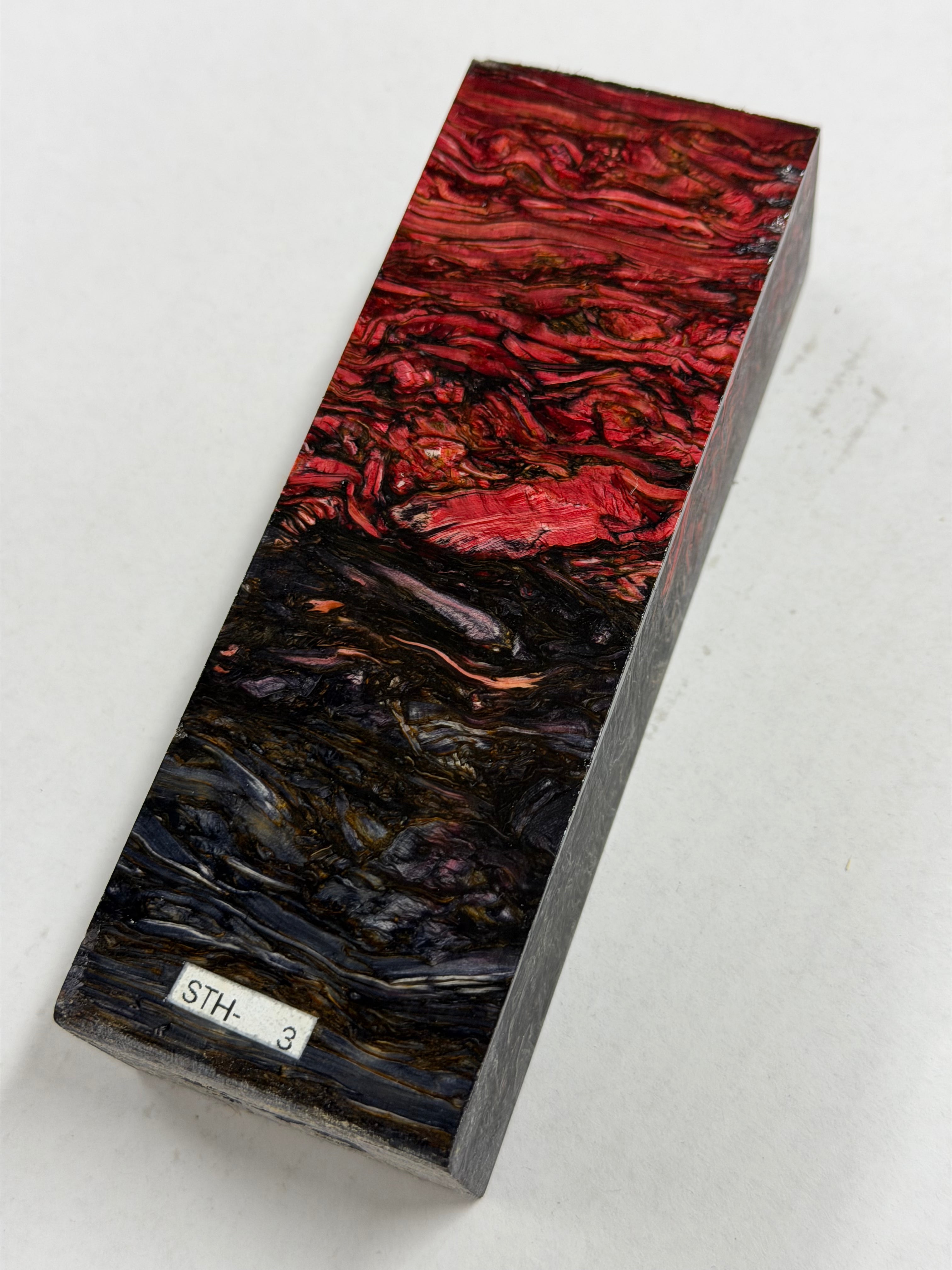 Stabiliserat skaftämne i trä och grönt hartsblock B-72