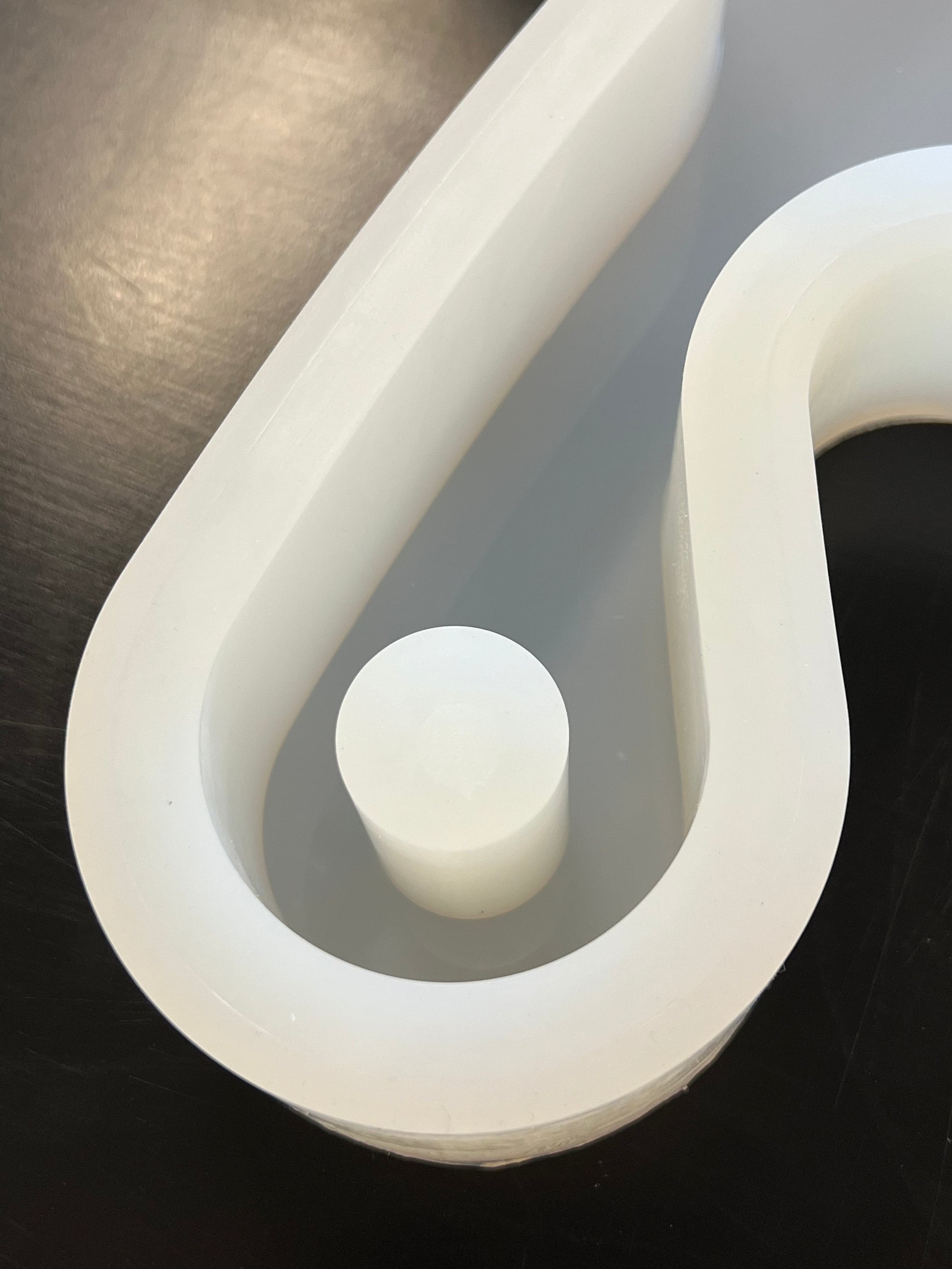Serveringsfat i silikonform (442x178x40mm)