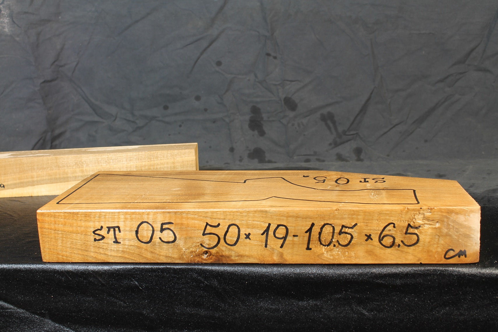 Hagelgevärskolv Blank Turkisk valnöt Standard ST05