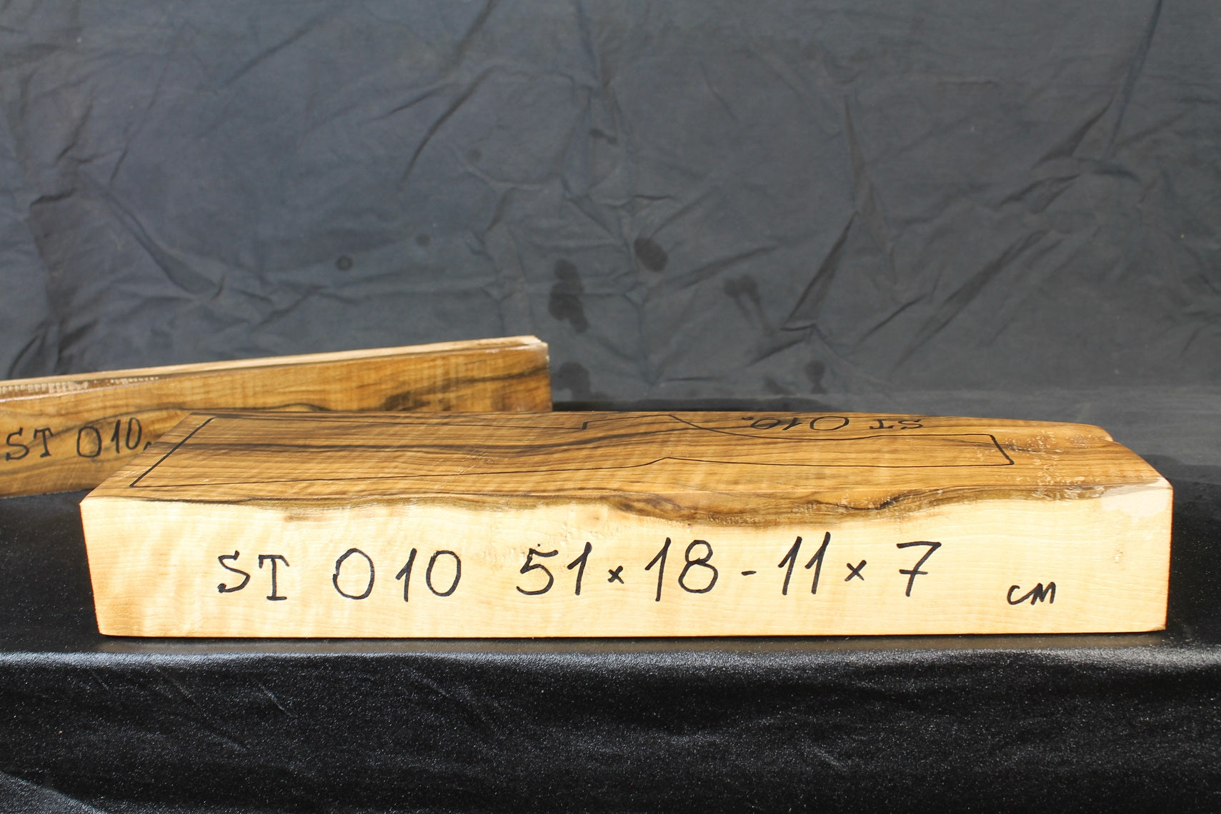 Hagelgevärskolv Blank Turkisk Valnöt Standard ST10