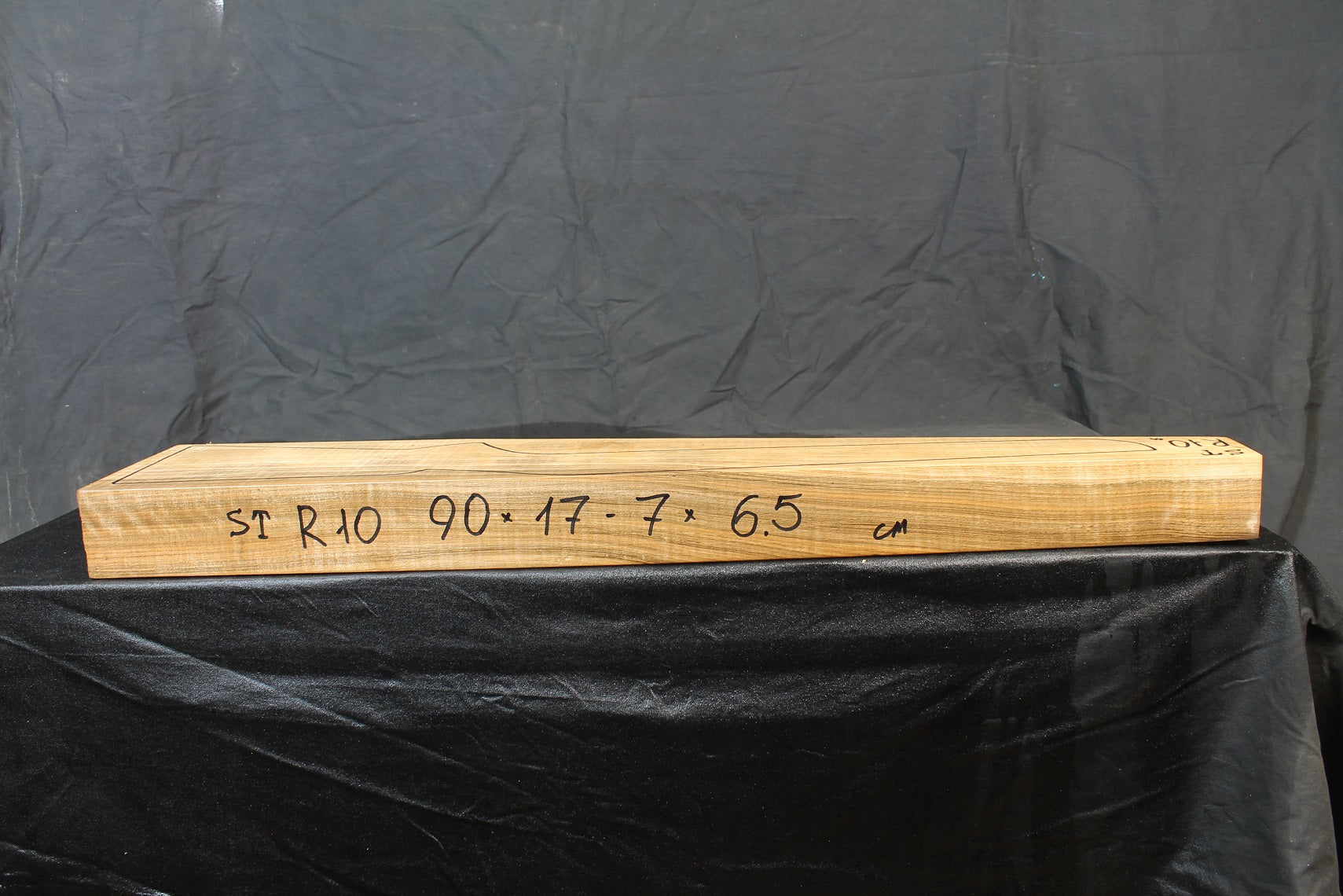 Rifle Stock Blank Turkish Walnut Standard STR10