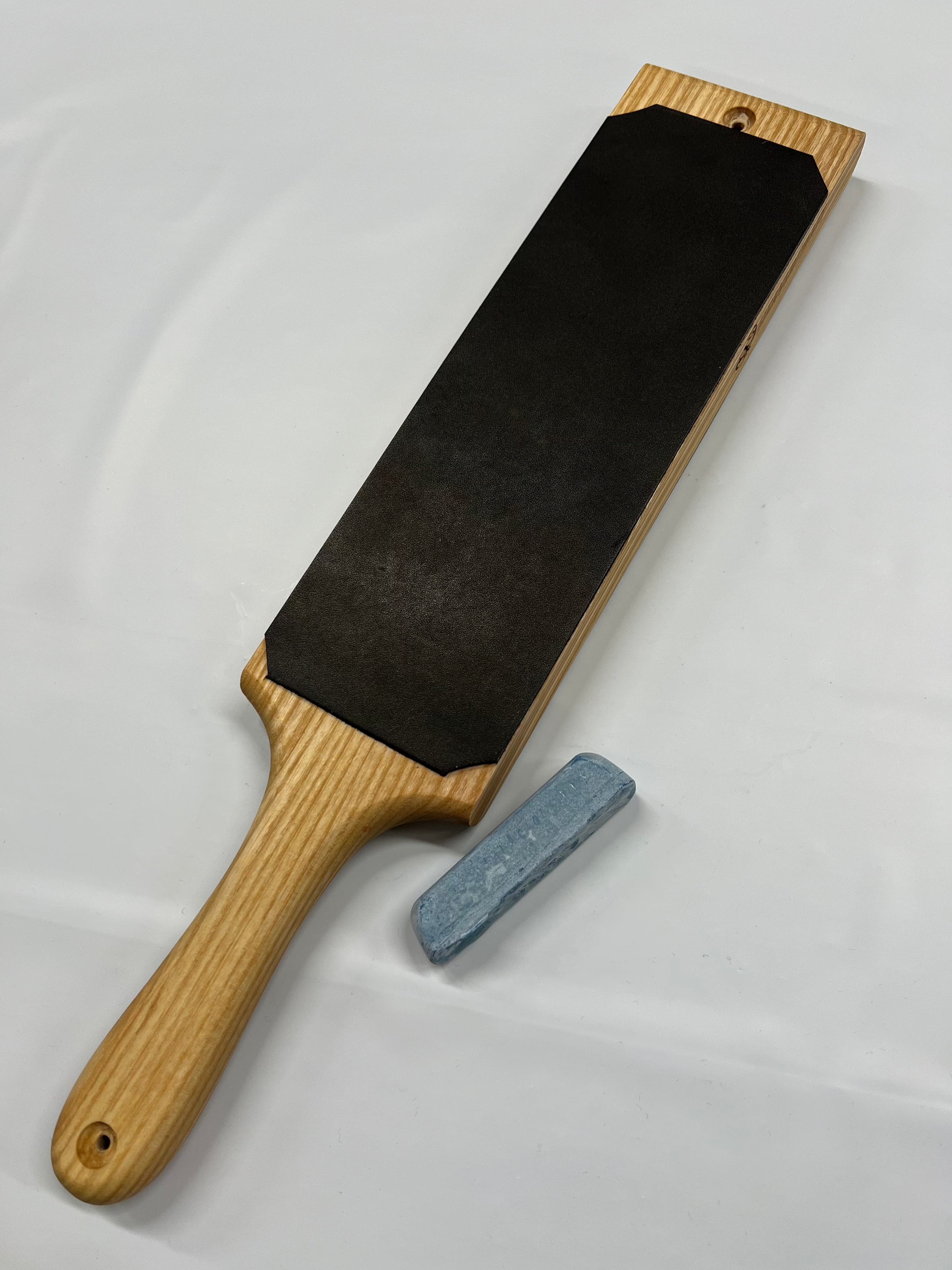 Double-sided leather strap 230x80 on ash wood including sanding paste LS1P1 
