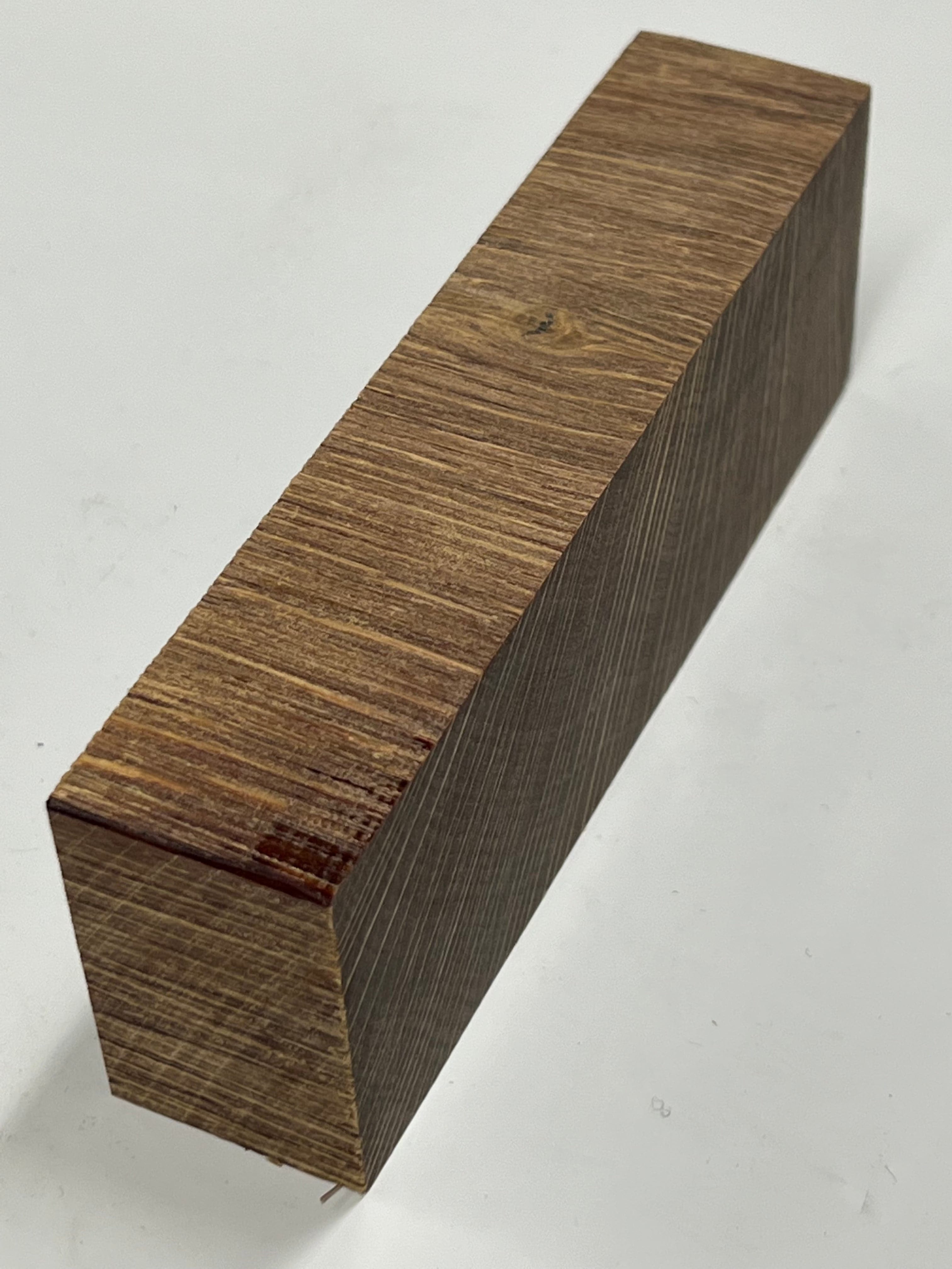 Oak X-cut - Brown