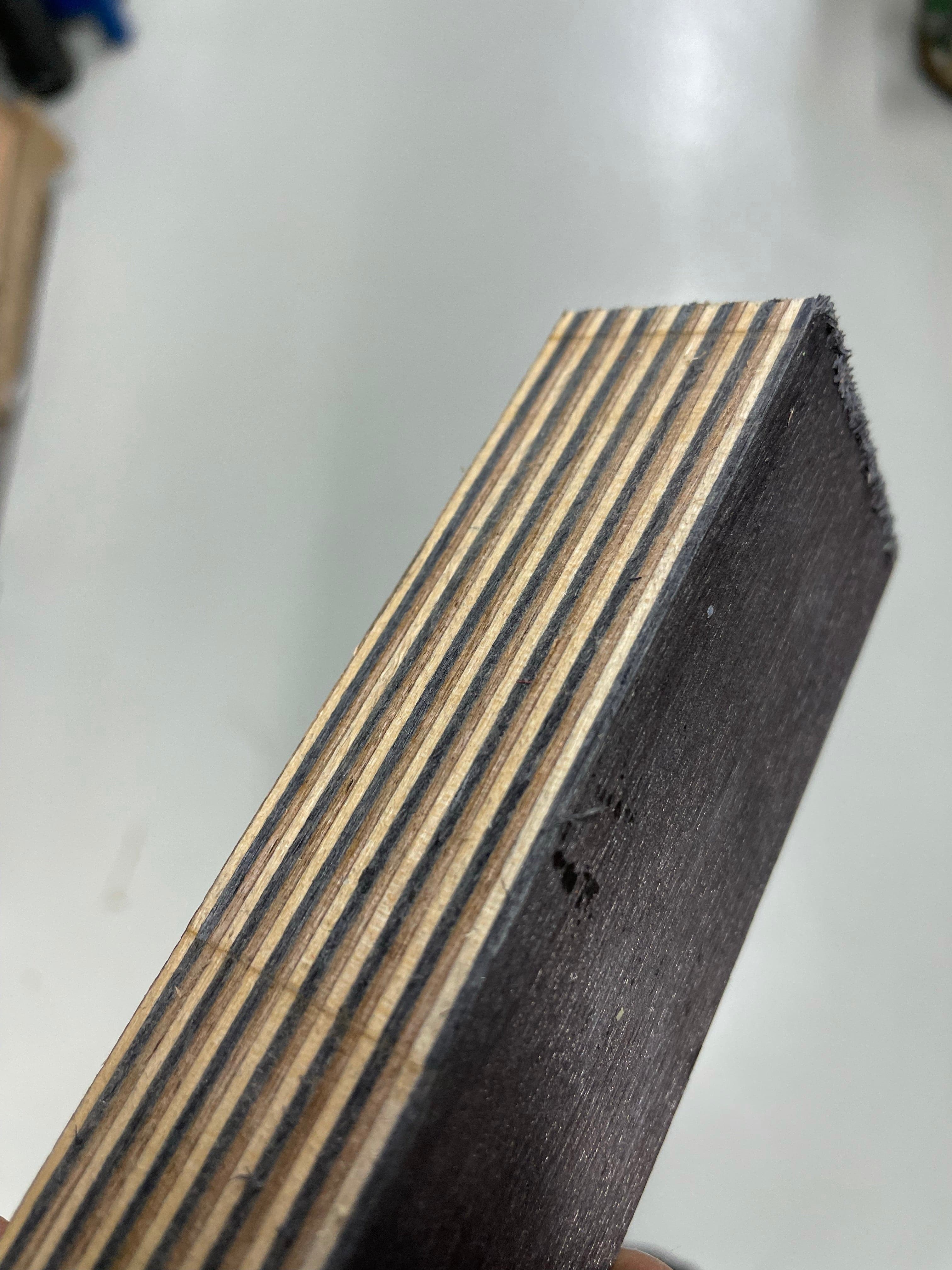 Lawood Blokk - Laminated and colored shaft blank
