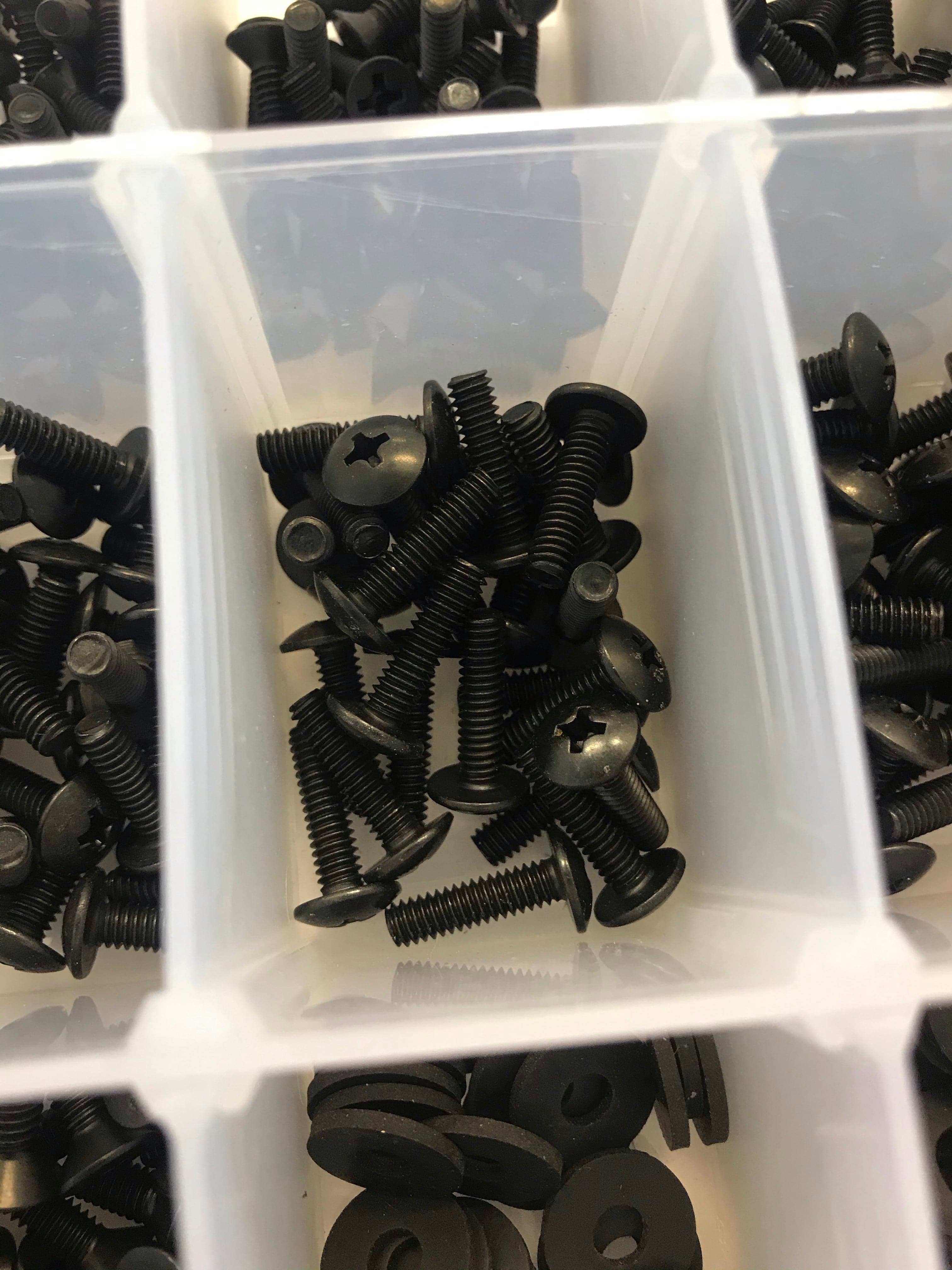 Hårdvarusats för Kydex-slidor