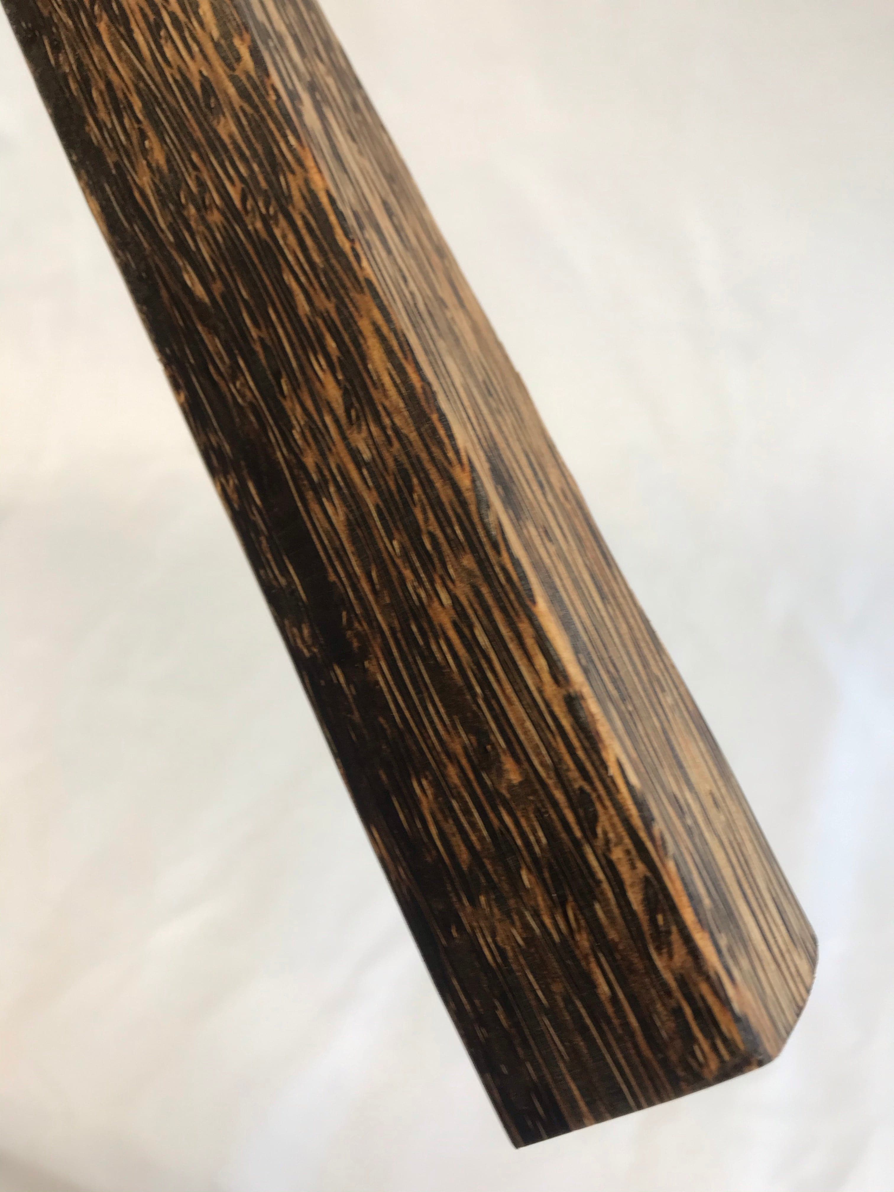 Black palm 45cm Shaft subject
